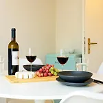 N&n Altbau-apartments Naehe Schloss & Zentrum * Σβερίν