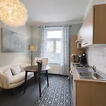 N&n Altbau-apartments Naehe Schloss & Zentrum Διαμέρισμα