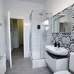 Διαμέρισμα N&n Altbau-apartments Naehe Schloss & Zentrum