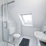 Διαμέρισμα N&n Altbau-apartments Naehe Schloss & Zentrum