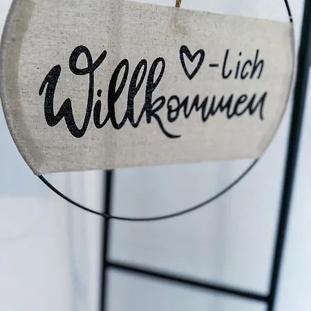 N&n Altbau-apartments Naehe Schloss & Zentrum שוורין