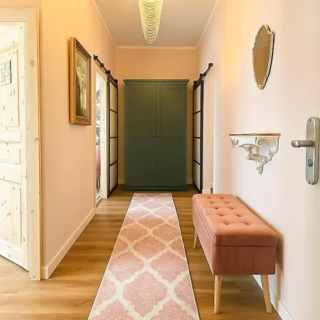 N&n Altbau-apartments Naehe Schloss & Zentrum Apartment *