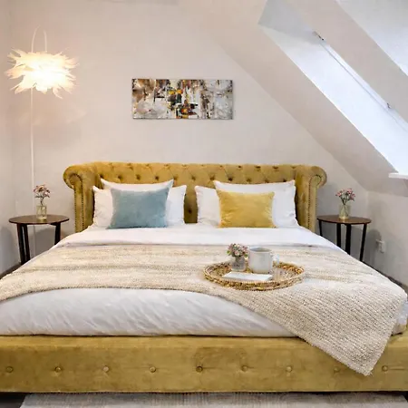 N&n Altbau-apartments Naehe Schloss & Zentrum דירה