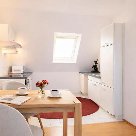 N&n Altbau-apartments Naehe Schloss & Zentrum דירה *