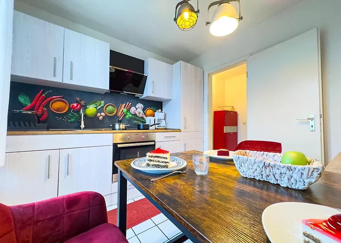 N&n Altbau-apartments Naehe Schloss & Zentrum * Schwerin (Mecklenburg-Vorpommern)