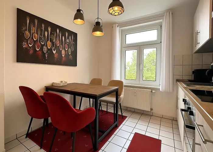 N&n Altbau-apartments Naehe Schloss & Zentrum Apartment *