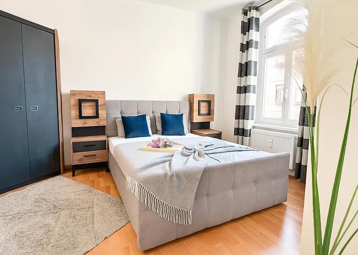 N&n Altbau-apartments Naehe Schloss & Zentrum * Schwerin (Mecklenburg-Vorpommern)