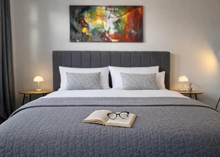 N&n Altbau-apartments Naehe Schloss & Zentrum *