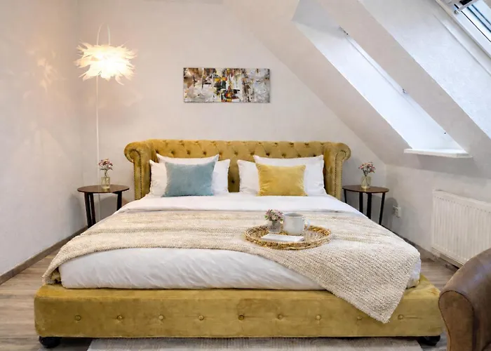 N&n Altbau-apartments Naehe Schloss & Zentrum Apartment