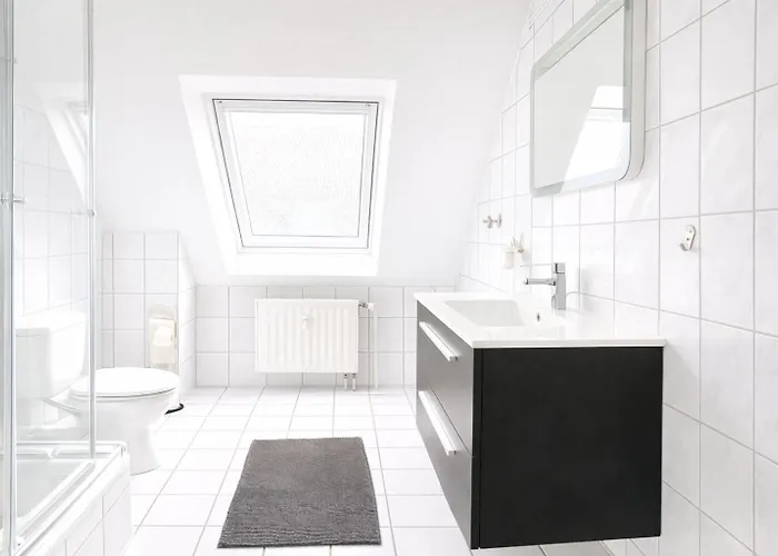 N&n Altbau-apartments Naehe Schloss & Zentrum * Schwerin (Mecklenburg-Vorpommern)