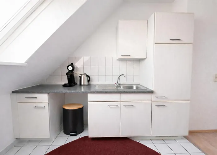 N&n Altbau-apartments Naehe Schloss & Zentrum *