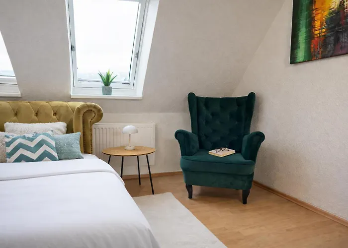 Apartment N&n Altbau-apartments Naehe Schloss & Zentrum