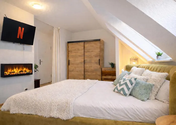 N&n Altbau-apartments Naehe Schloss & Zentrum *